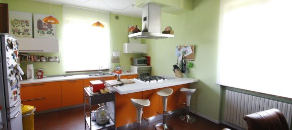 6 rooms Villa in Capannori, Italy No. 163709 12