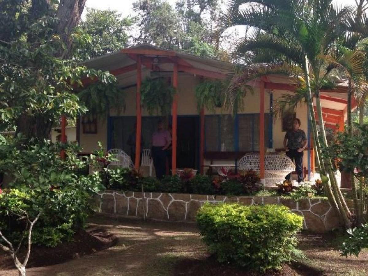 4 bedrooms House in Cundinamarca, Colombia No. 8129