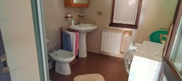 Casa de 4 habitaciónes en Pisogne, Italy No. 335578 9