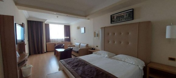 4400m² Building in Sanremo, Italy No. 80583 19