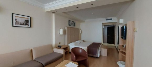 4400m² Building in Sanremo, Italy No. 80583 18