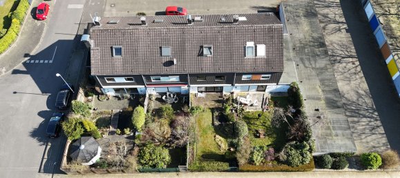 Таунхаус с 3 спальнями в Крефельд, Германия № 12067 24