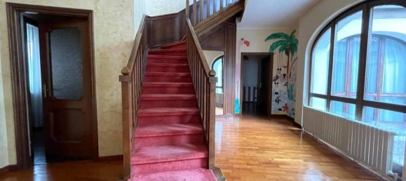 Villa de 8 divisões em Caselle Torinese, Italy N.º 30654 21