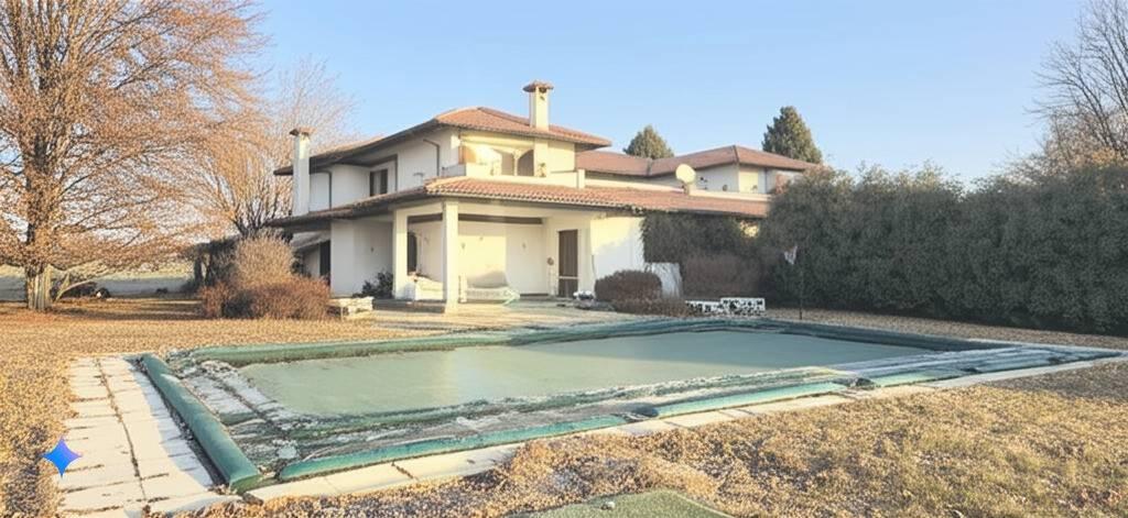 8غرفة فيلا في Caselle Torinese, Italy رقم 30654