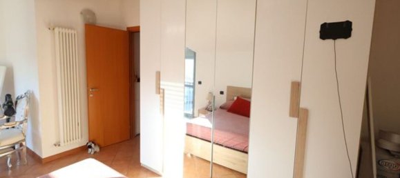 Квартира с 2 спальнями в Лиссоне, Италия № 378430 10