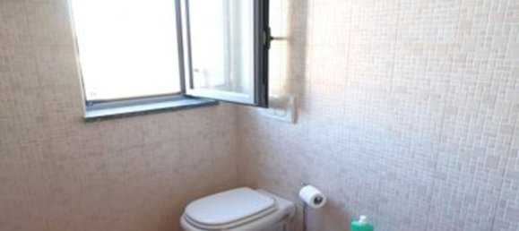 Квартира с 2 спальнями в Лиссоне, Италия № 378430 15