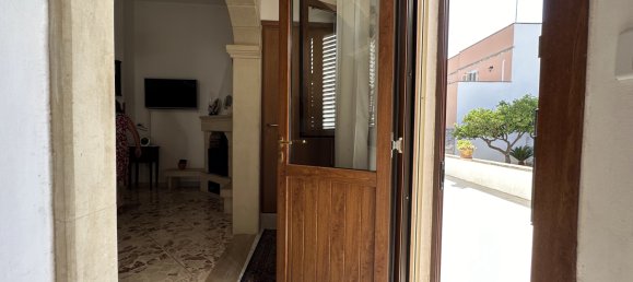 Casa de 8 habitaciónes en Taranto, Italy No. 358451 6