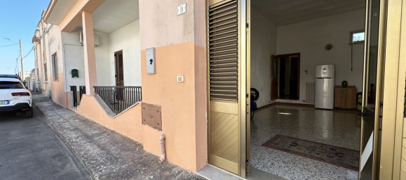 Casa de 8 habitaciónes en Taranto, Italy No. 358451 3
