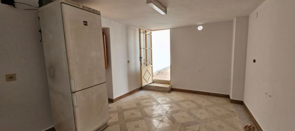 5 bedrooms House in Cordoba, Spain No. 157399 7