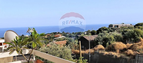4 bedrooms Apartment in Aci Castello, Italy No. 262056 6
