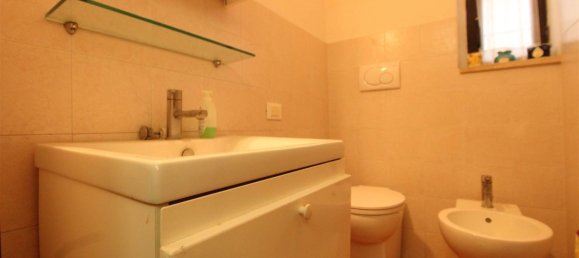 4 rooms Apartment in Barberino Tavarnelle, Italy No. 206499 13