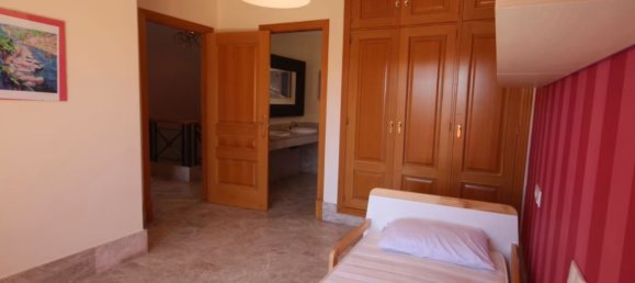 Casa de 3 dormitorios en Marbella, Spain No. 55912 13