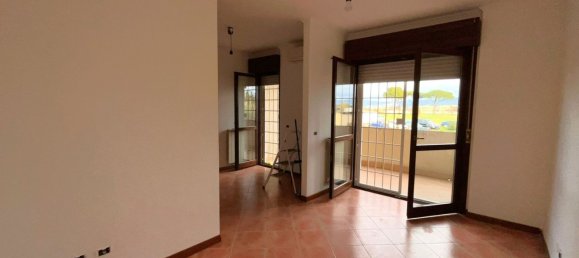 Studio in Rome, Italy No. 25330 21