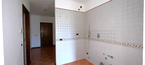 Studio in Rome, Italy No. 25330 16