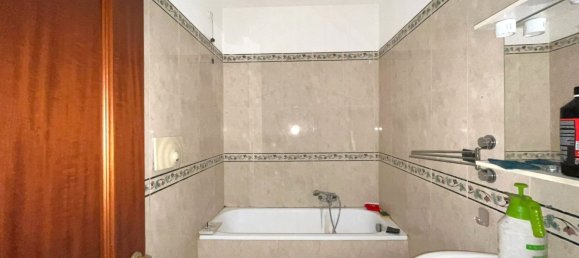 Studio in Rome, Italy No. 25330 25