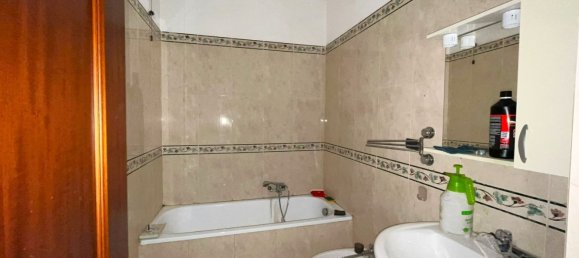 Studio in Rome, Italy No. 25330 26