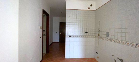 Studio in Rome, Italy No. 25330 5