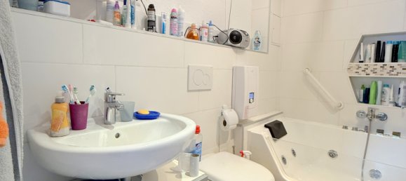 Edificio de 12 habitaciónes en Lorrach, Germany No. 9779 3