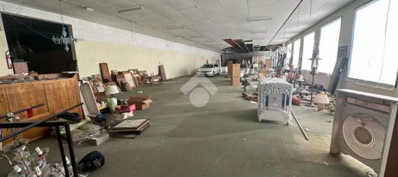 1058m² Warehouse in Reggio Emilia, Italy No. 331637 15