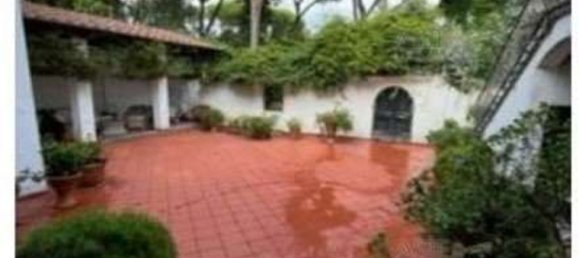 Villa de 25 divisões em Pietrasanta, Italy N.º 189366 9