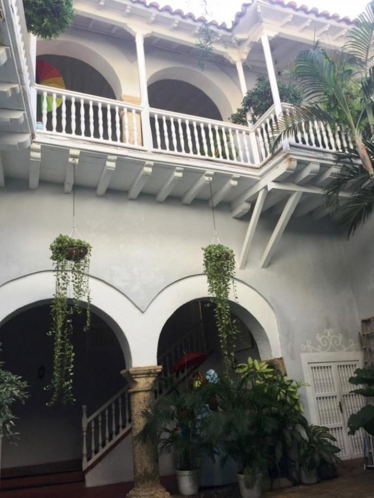 Дом с 9 спальнями в Боливар, Колумбия № 5404