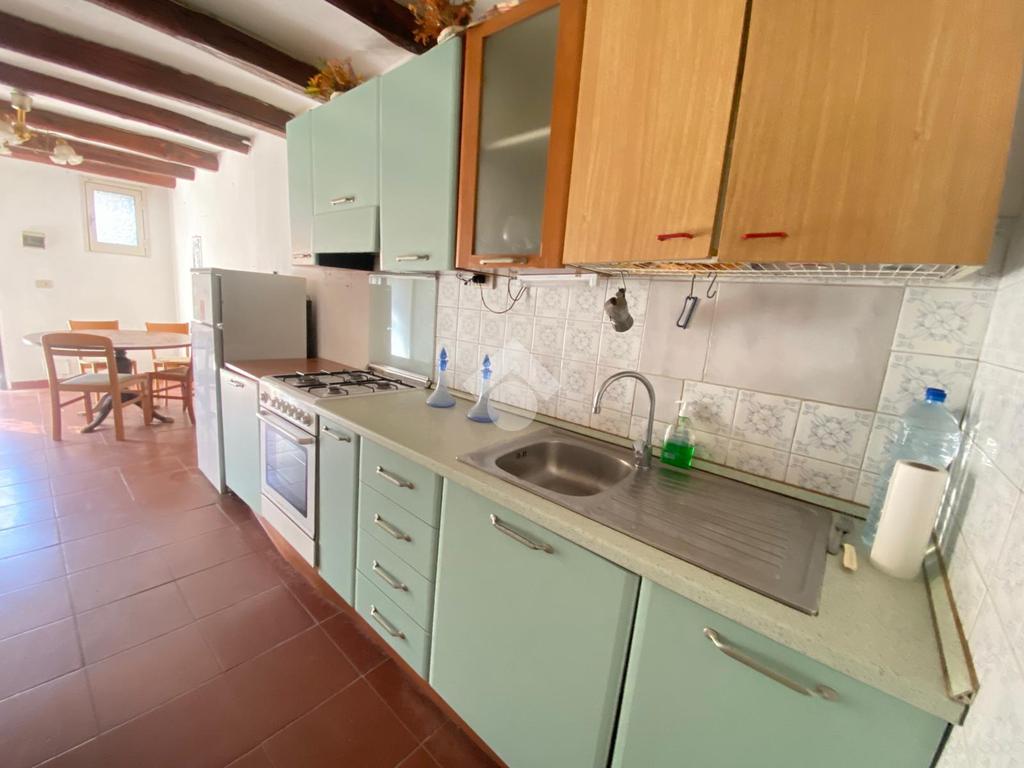 Квартира с 2 спальнями в Фабрика ди Рома, Италия № 380992