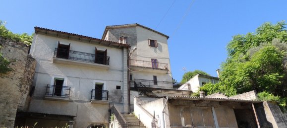 2 bedrooms Apartment in Capestrano, Italy No. 288000 5