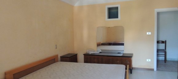 2 bedrooms Apartment in Capestrano, Italy No. 288000 20