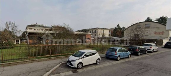 5 rooms Warehouse in Crema, Italy No. 5053 16