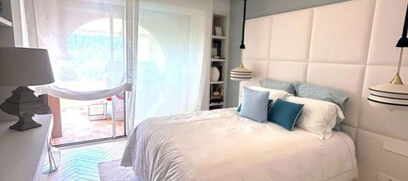 3 bedrooms Penthouse in Estepona, Spain No. 35430 6