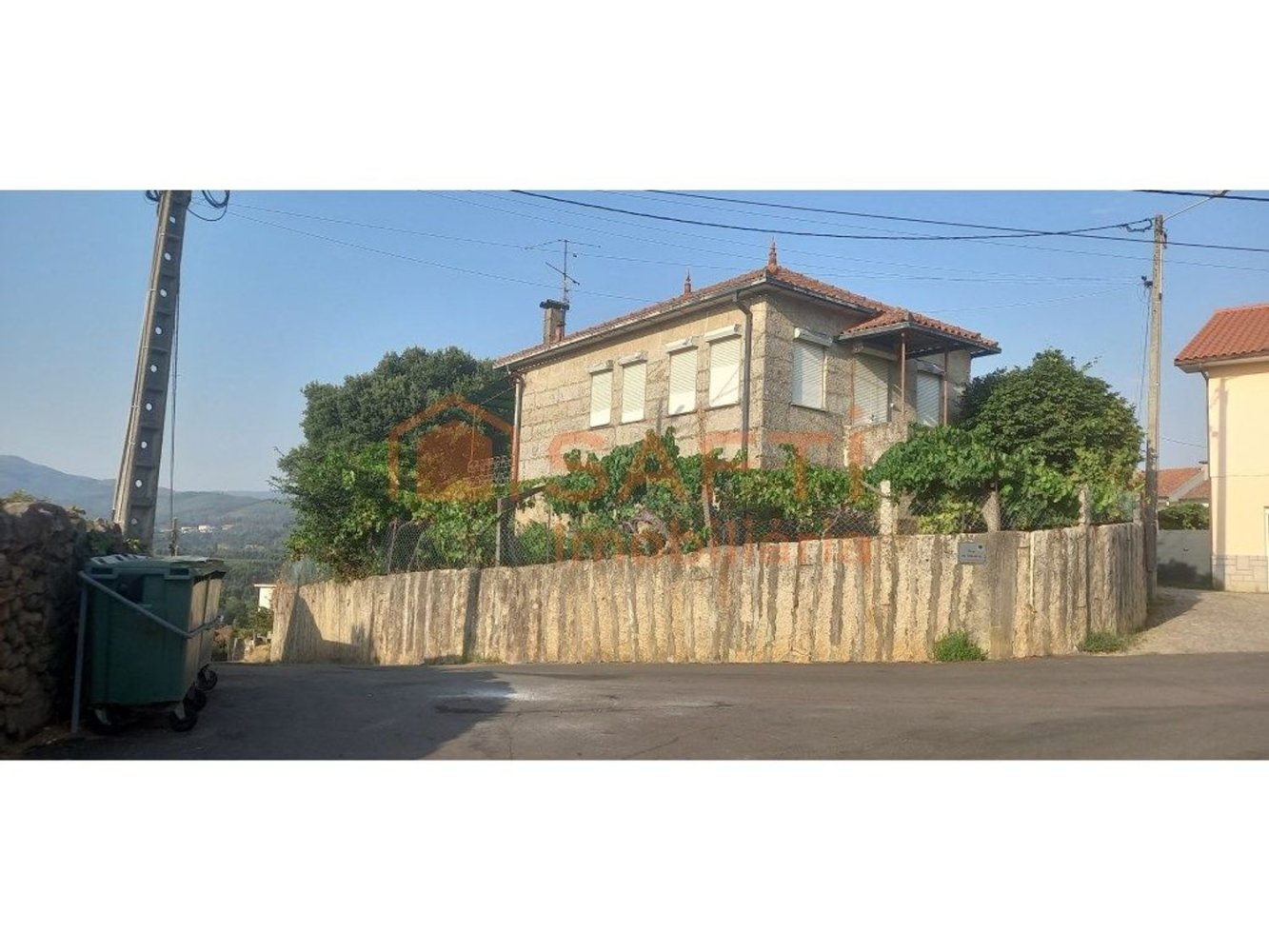 3 bedrooms House in Bela, Portugal No. 254505