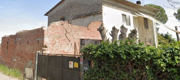 Дом с 8 комнатами в Кампи Бизенцио, Италия № 298811 3