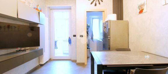 3 rooms Apartment in Rivoli, Italy No. 106371 2