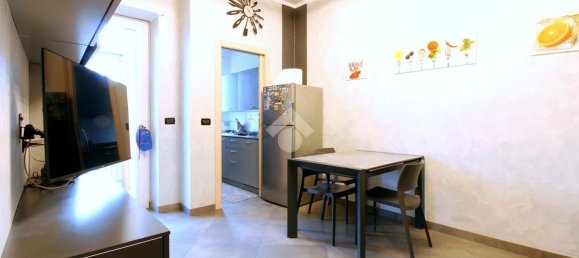 3 rooms Apartment in Rivoli, Italy No. 106371 3