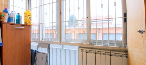 3 rooms Apartment in Rivoli, Italy No. 106371 9