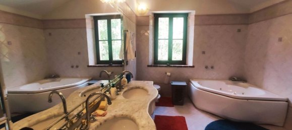 10 rooms House in Foiano della Chiana, Italy No. 228469 29