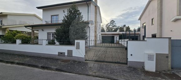 4 chambres Maison à Esgueira, Portugal No. 27585 24