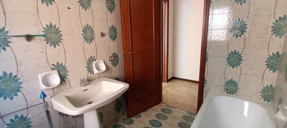 Apartamento T4 em Varese, Italy N.º 372594 31