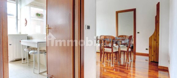 2 bedrooms Apartment in Rome, Italy No. 312857 3