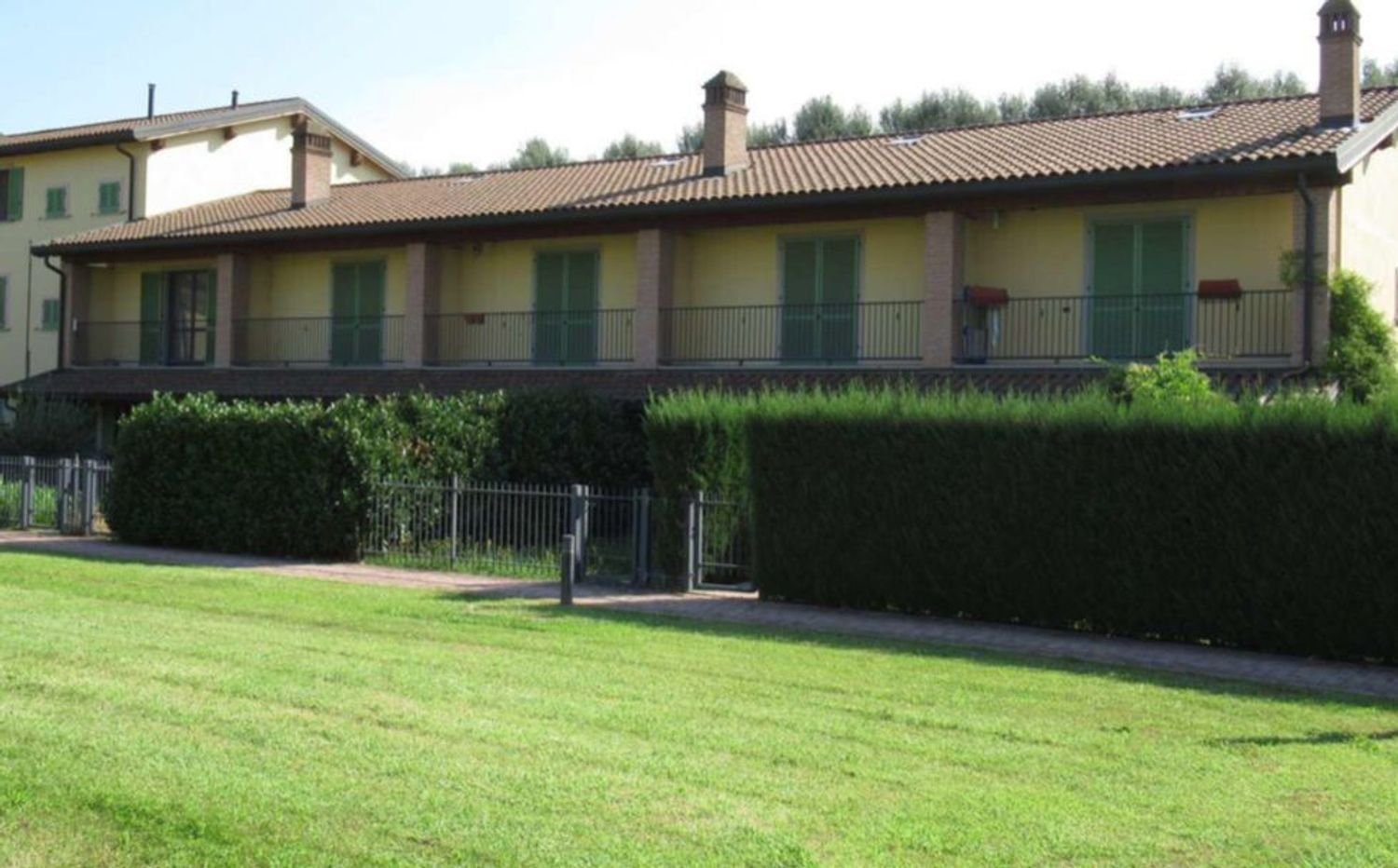 5 rooms Villa in Rognano, Italy No. 146841