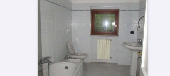 5 rooms Villa in Rognano, Italy No. 146841 8