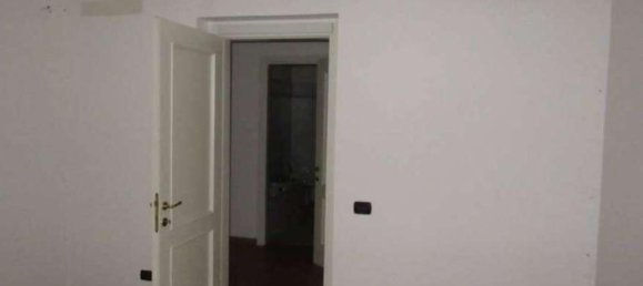 5 rooms Villa in Rognano, Italy No. 146841 10