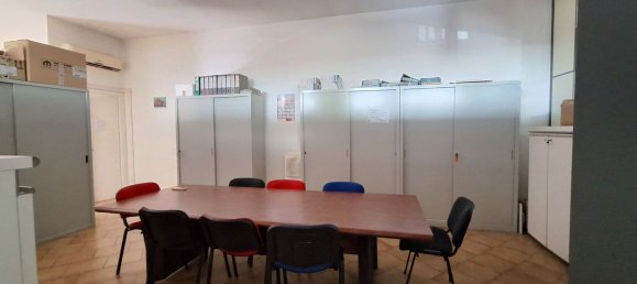  مستودع في Aprilia, Italy 1400متر مربع رقم 284364 20