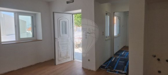 2 Schlafzimmer Haus in Sintra, Portugal, Nr. 48638 4