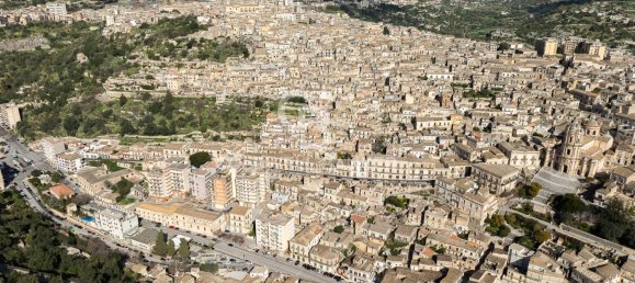 3 Schlafzimmer Haus in Modica, Italy, Nr. 223279 8