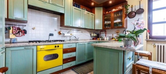 4 bedrooms Villa in Narzole, Italy No. 259458 5