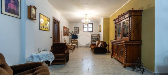 4 bedrooms Villa in Narzole, Italy No. 259458 7