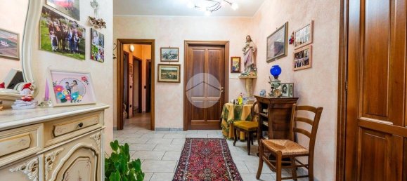 4 bedrooms Villa in Narzole, Italy No. 259458 6