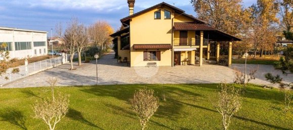4 bedrooms Villa in Narzole, Italy No. 259458 25