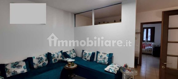 1 bedroom Apartment in Gerenzago, Italy No. 181345 2